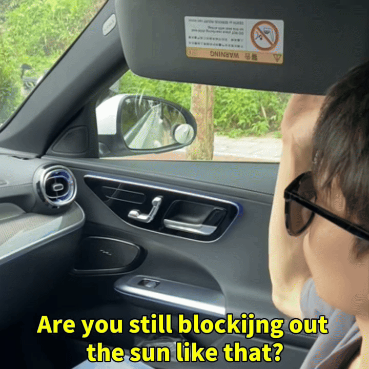 Retractable Windshield Sunshade – Electrostatic, No Suction Cups